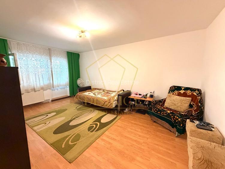 Apartament decomandat cu 4 camere, etaj 1 | Lipovei - 2