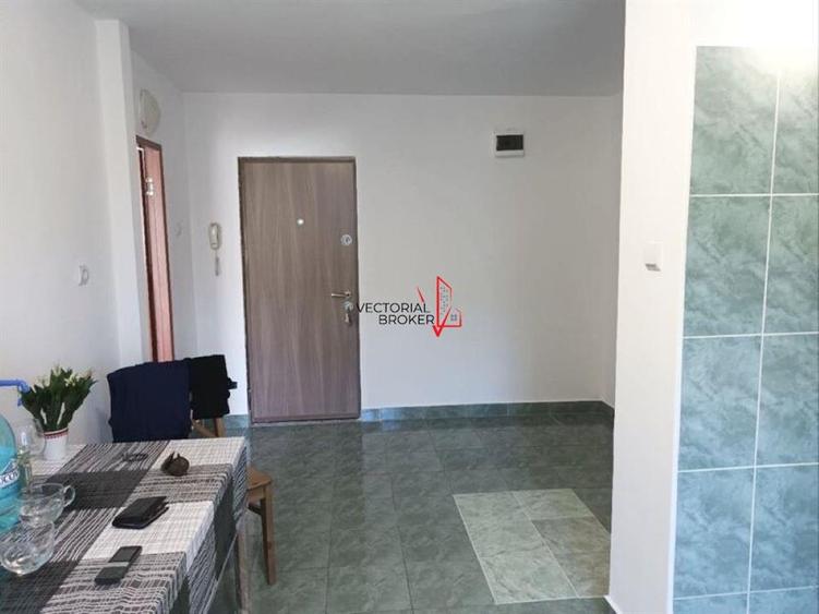 Apartament decomandat in bloc din 1993 zona Parcul Circului Vidin