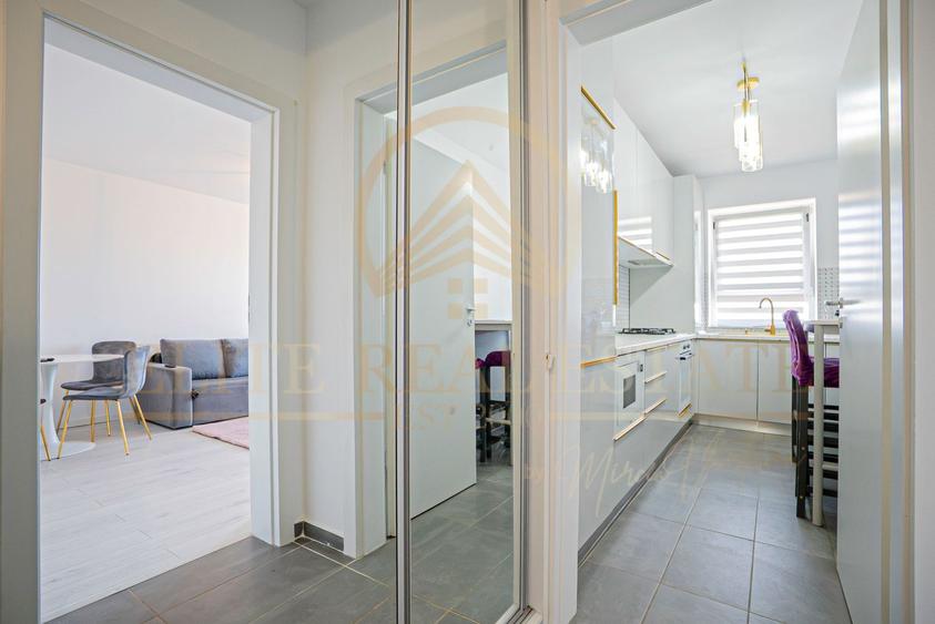 Tomis Plus - Vânzare 2 camere, mobilat, utilat si boxa.