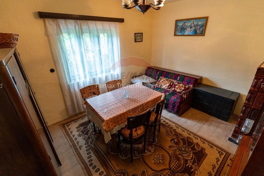 Casă de vanzare in Crisan , com Ribita, jud Hunedoara