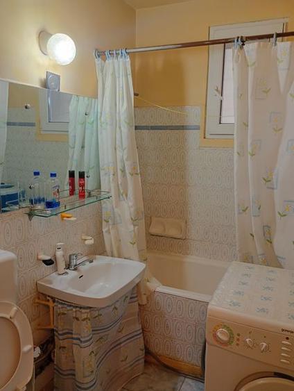 Apartament 2 camere de vanzare