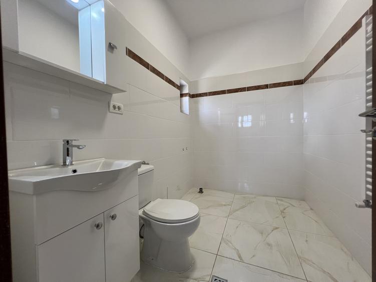 Casa moderna- Frumusani Orasti. 4 camere. 500 mp teren.