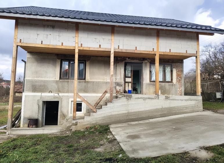 Casă țărănească cu 180 mp utili și teren de 1360 mp, Așchileu Mare - 3