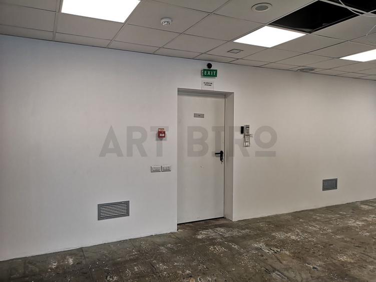 Zero comision, 240/555mp birou amenajat, parcare, 13Septembrie, 12'[M]