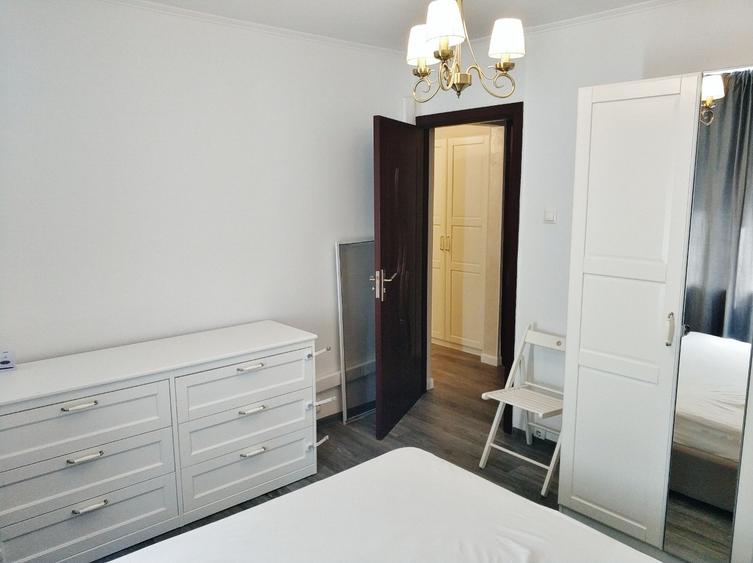 Tomis Nord - Zona Ciresica - Apartament elegant, cu centrala cu gaz si garaj