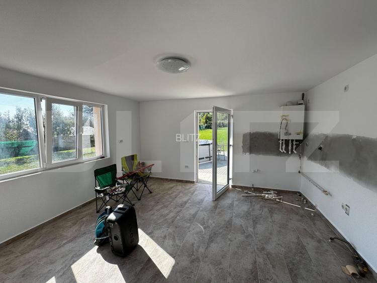 Casă cu 5 camere și spațiu comercial, teren 4079mp, zona Stremț - Teius - 9