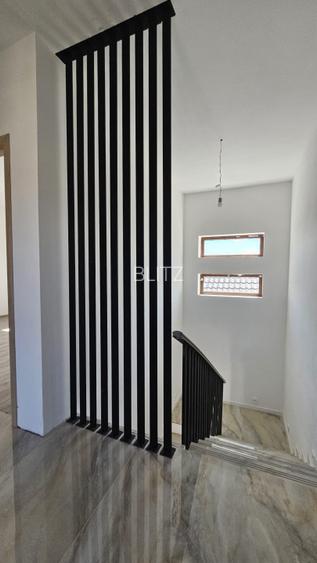 Casa de vanzare, P+1 , 185 mp utili, 250 mp teren, zona Selgros-Damila - 9