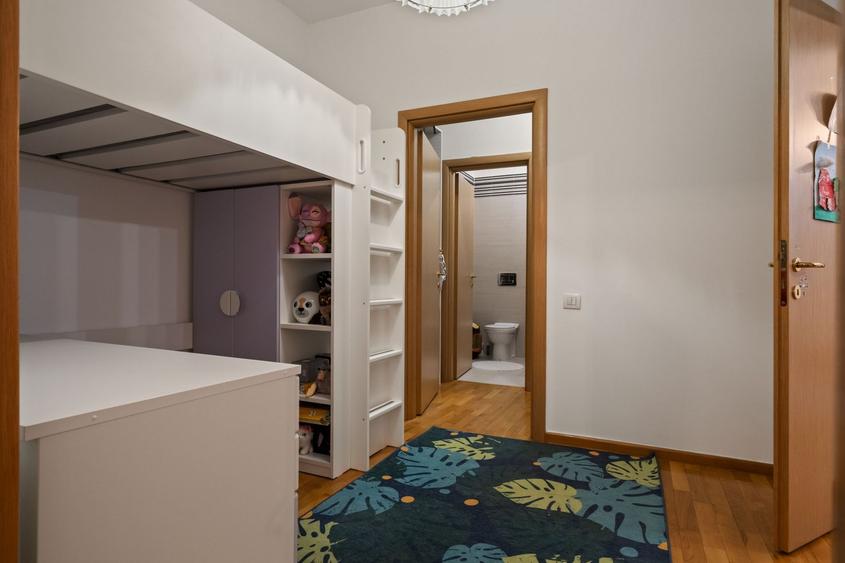 3 camere etaj 1 | Loc parcare | Doua bai | Herastrau - Sos Nordului
