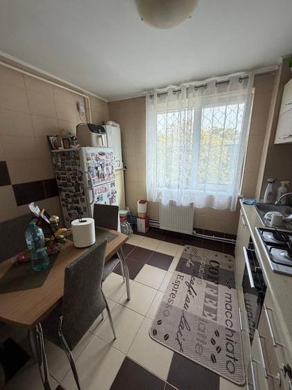 De apartament 2 camere cartier Hipodrom la cheie