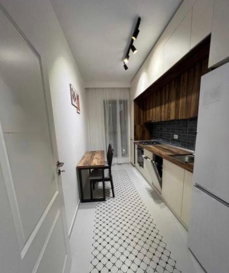 Închiriere apartament 2 camere Exigent Plaza/ Lujerului