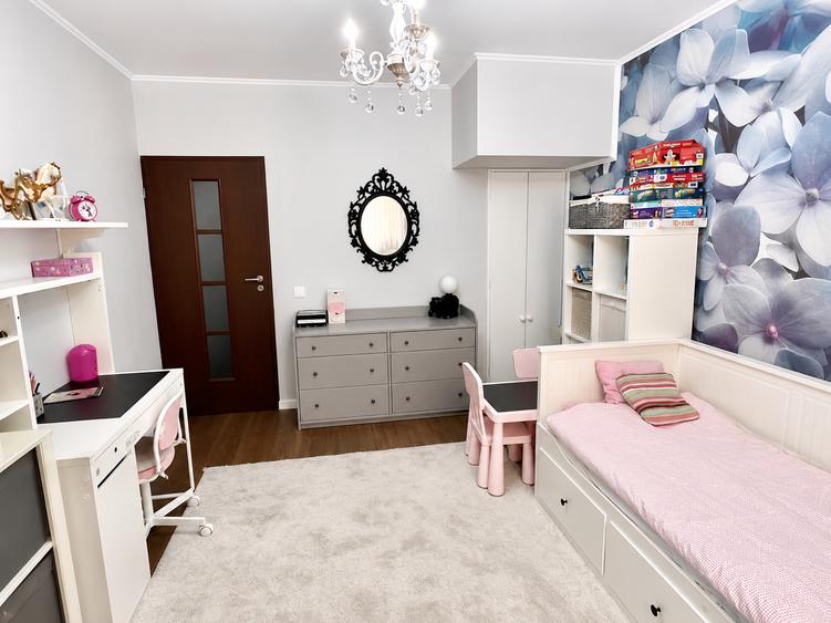 Penthouse zona centrală | 85 mp utili | 2 terase, 2 balcoane