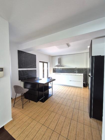 Vila Happy Kitty Pet Friendly 4 Camere Bucatarie stil American 200mp Curte - 7