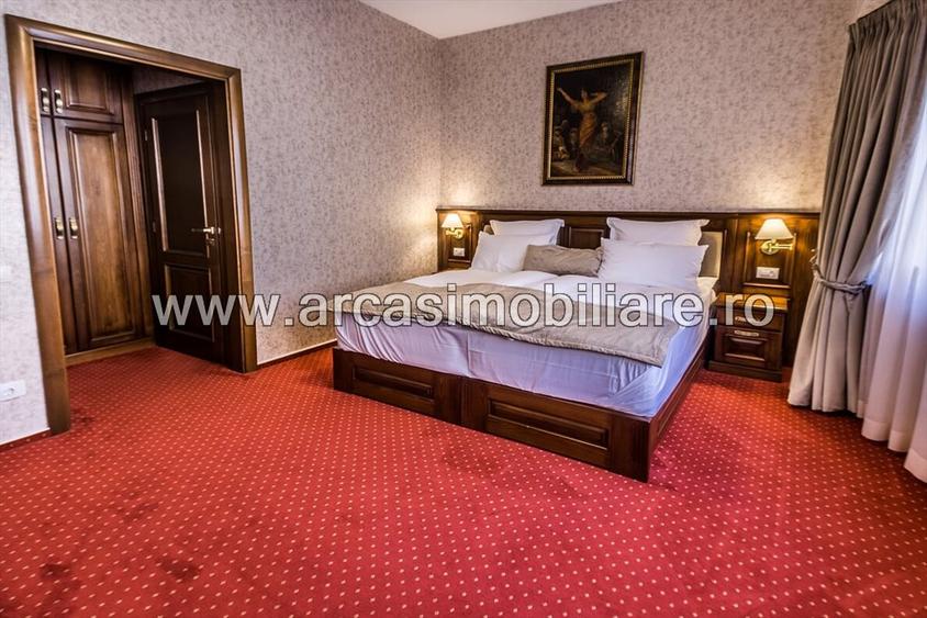 HOTEL DE VANZARE 5* ULTRACENTRAL!