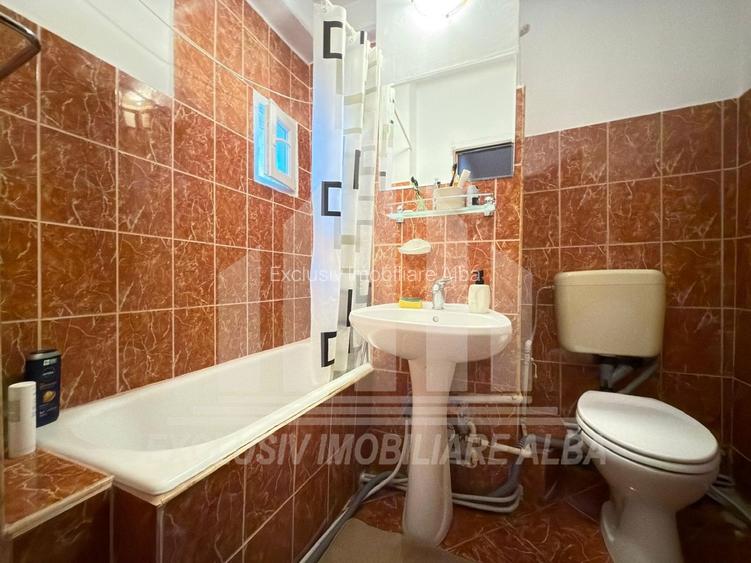 Apartament 3 camere decomandate | 2 bai | 70 mp | Etaj 3 | Cetate - 6