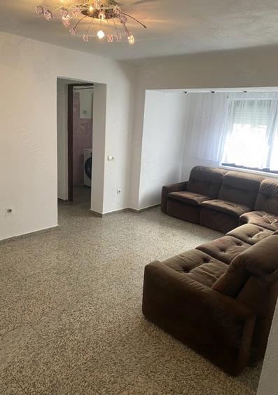 Apartament 3 camere ,Cetate -Transilvaniei