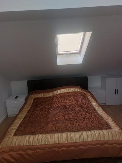 Apartament 3 camere, mansardă in ZONA CENTRALA
