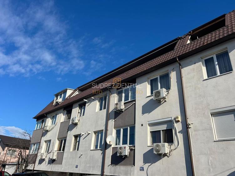 Apartament 3 camere, terasa generoasa, acces metrou Aparatorii Patriei - 17