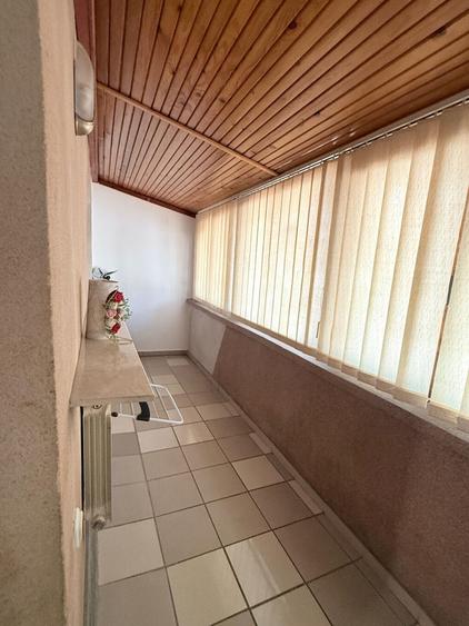 CANTA, MOARA DE FOC, APARTAMENT SPATIOS CU 3 CAMERE, 2 BALCOANE