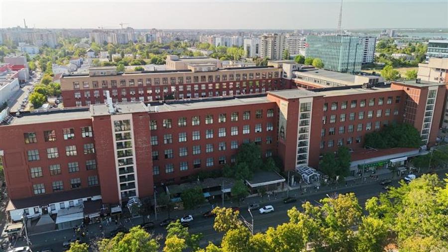 Spatii de birouri Cotroceni Business Center - incepand cu 8 euro/mp