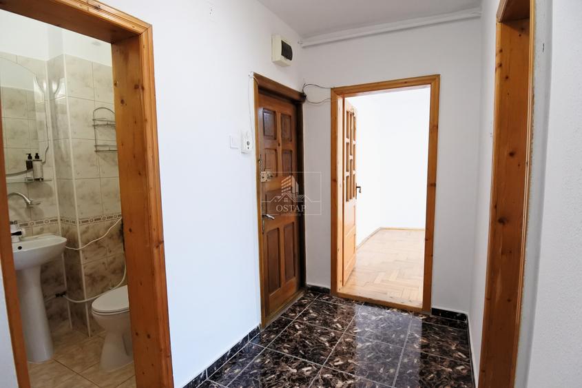 Apartament 3 camere decomandate – Etaj 1, Str. Energiei