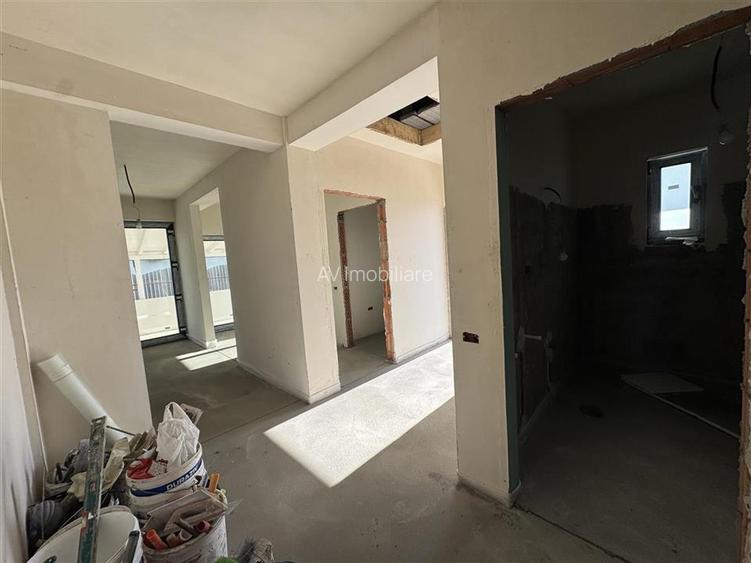 VANZARE CASA PARTER INDIVIDUALA DOMNESTI STRADA ASFALTATA TEREN 405 MP - 10