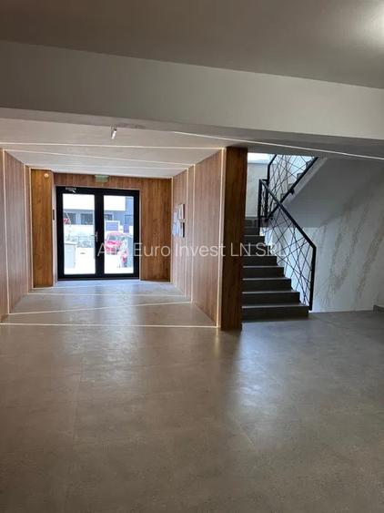 De vanzare apartament 2 camere luminos Vivamus - 2