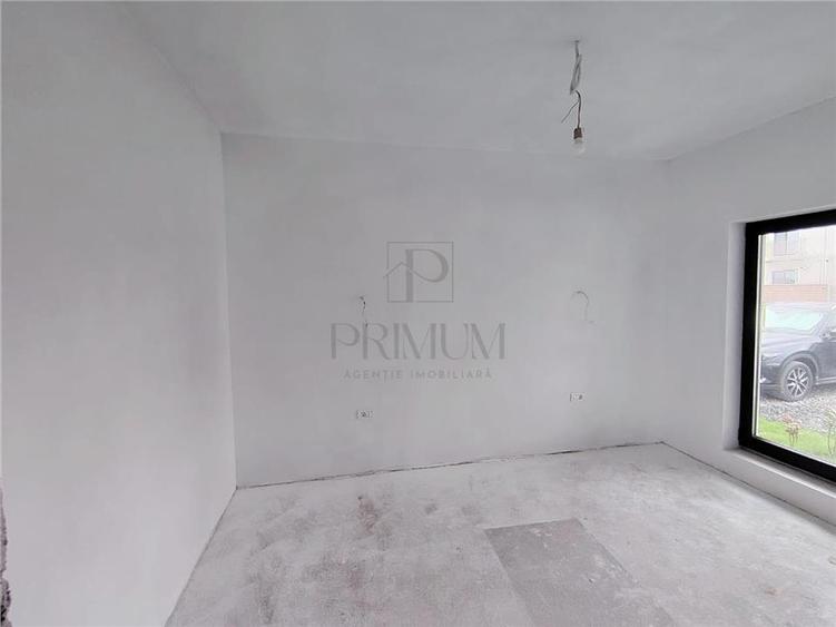 Comision 0 - Duplex modern - canalizare - zona accesibila