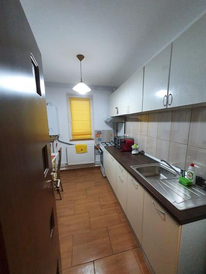3 camere Tomis II termen lung