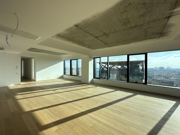 Apartament Penthouse Unic cu Vedere Panoramă în Zona de Top a Bucureștiului