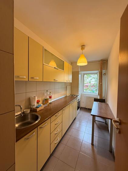 Vitan Mall  Garsoniera Moderna | Bloc Reabilitat Termic