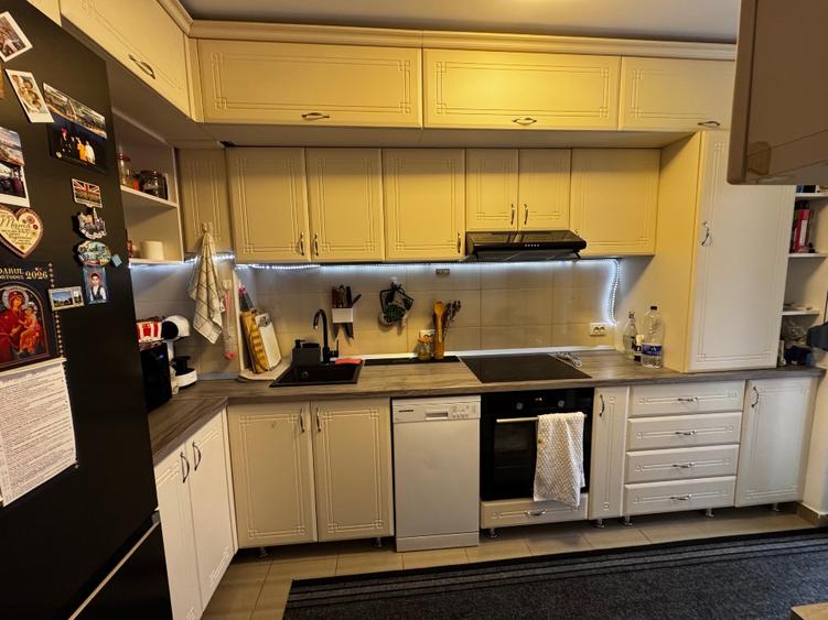 🏡 Apartament 4 camere – 88mp | Curte + garaj propriu 50mp, parter, 2022