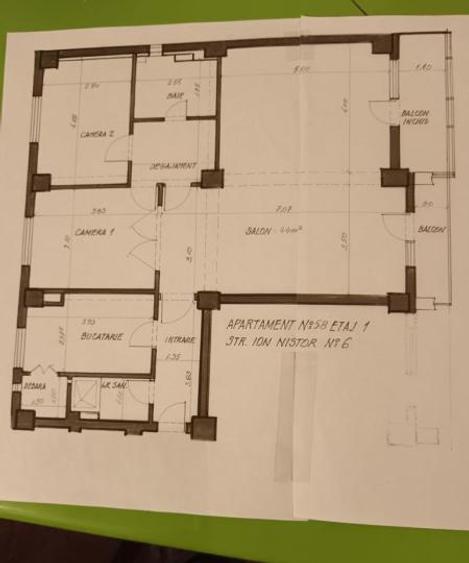 Închiriere Apartament 5 camere în Universitate - zona Ultracentrala