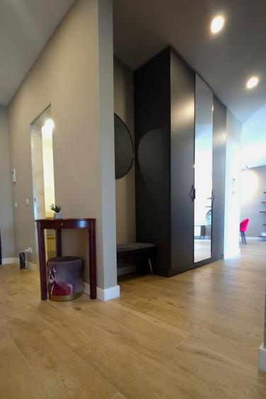 Penthouse cu design deosebit, terasa generoasă si 2 locuri de parcare