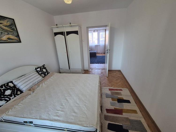 GARA APARTAMENT CU 2 CAMERE SEMI, MOBILAT UTILAT 47 MP PRET 89500 EURO
