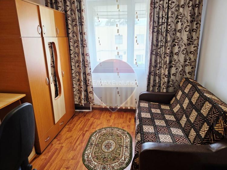DE VANZARE- Camera Camin/ 9,60 mp/ 19.800 euro! - 3
