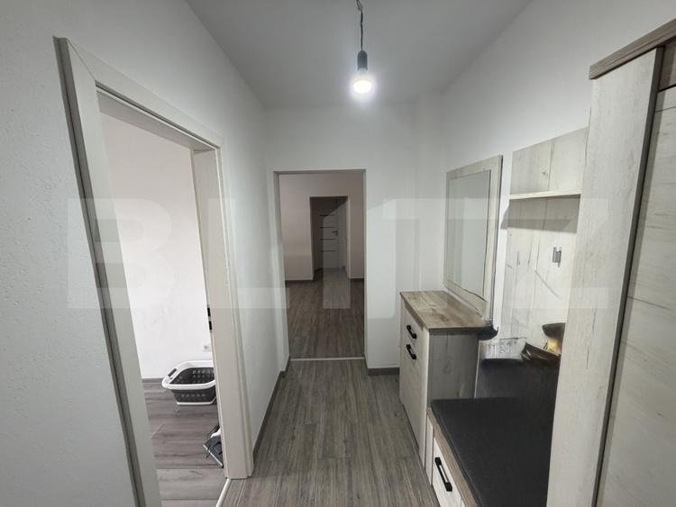 Apartament 3 camere decomandat, renovat modern, 49 mp, Centru