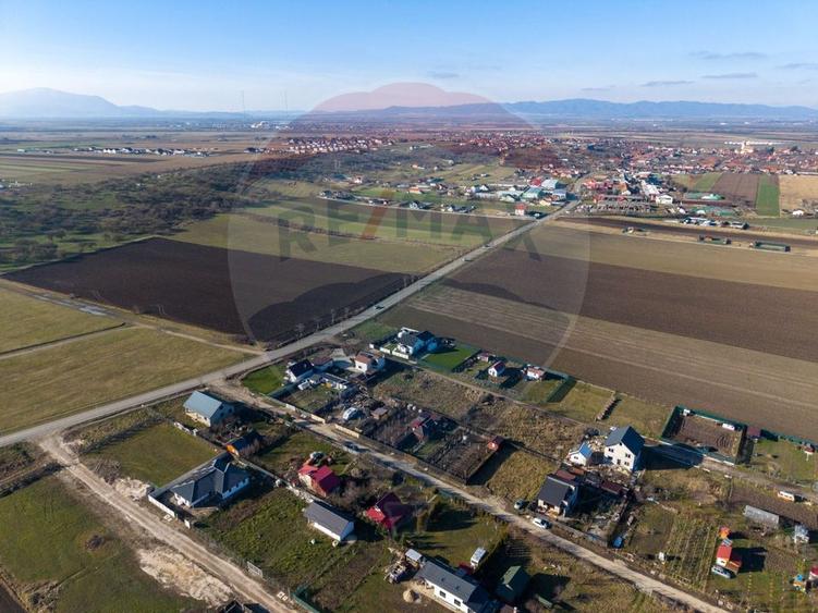 Teren cu potențial de investiție - 700 mp Bod!