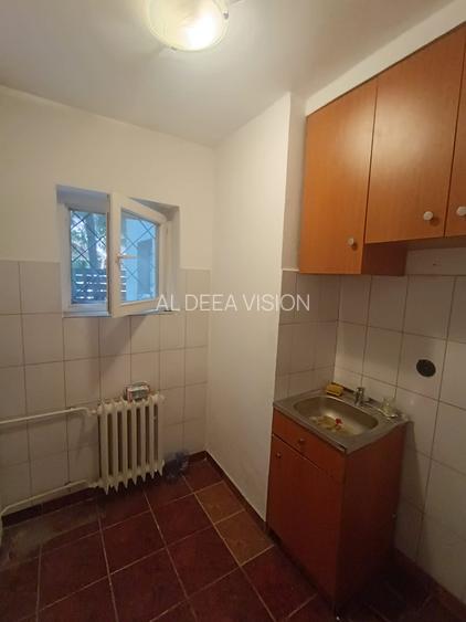 Apartament 2 camere, de vânzare în Gheorgheni strada Bușteni, zona  Hermes - 3
