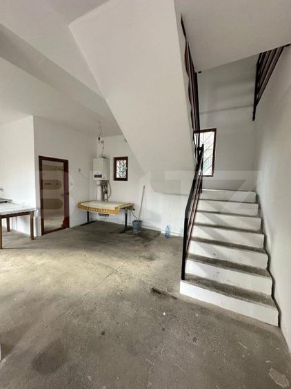 Casa 5 camere pentru muncitori 186 mp, 400 teren, parcare, Valea Chintaului