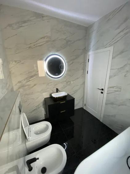 CASA INDIVIDUALA , 4 CAMERE, VALEA ADANCA, 5 DRUMURI