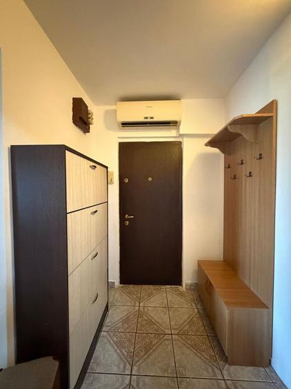Apartament 3 Camere - 450 euro - Zona Iulius Mall