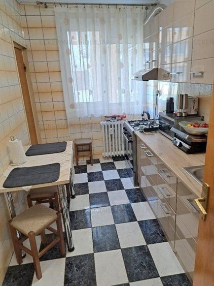 Lacul Tei, 4 camere de vanzare, 91 mp, 6/11, balcon mare, 2 bai, utilat, boiler