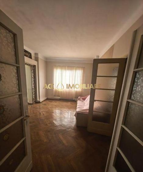 4 Camere de inchiriat | Unirii-Centru Vechi | Metrou | Birouri