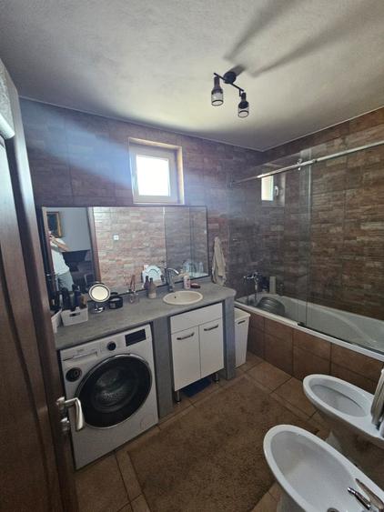 Casă duplex | 165 mp utili, 4 dormitoare, terasă, mobilată și utilată