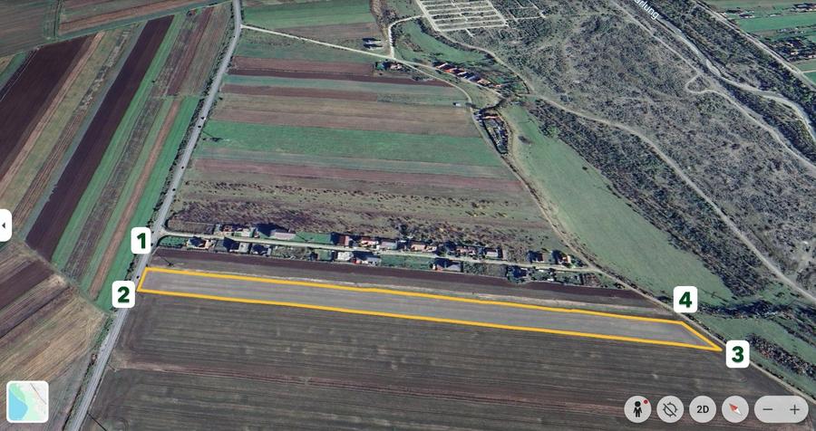 Teren extravilan de vânzare - 8400 mp