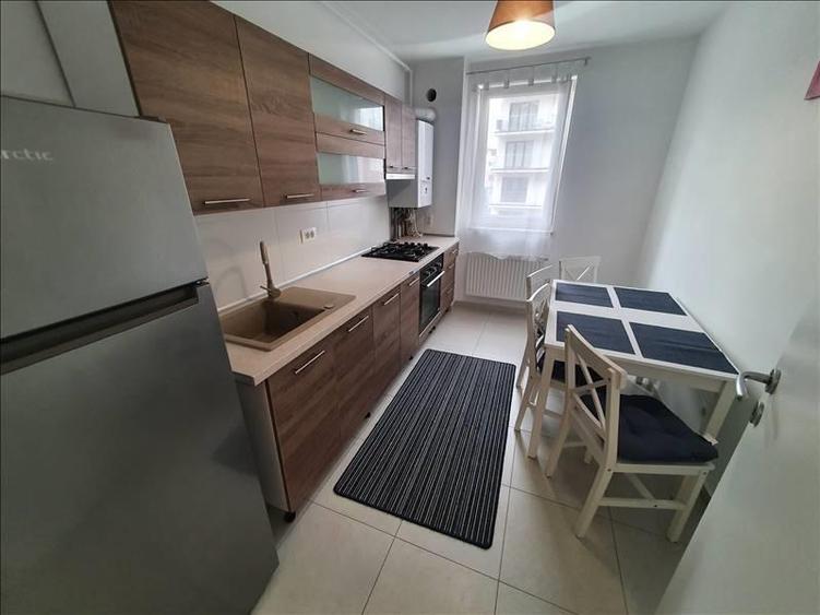 Exclusiv inchiriere apartament 2 camere,Urban - Tractorul