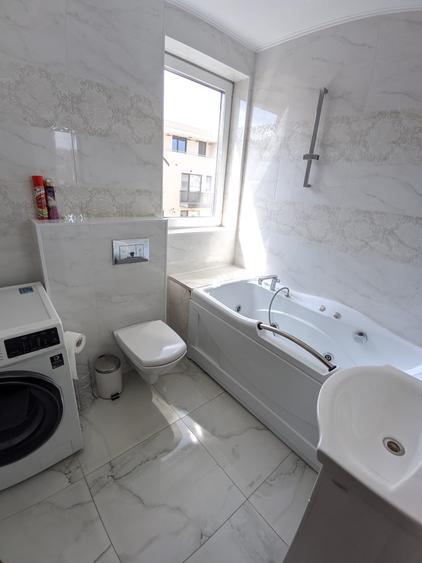 Apartament de vânzare, 3 camere, 74 mp, Andrei Mureșanu zona Sigma