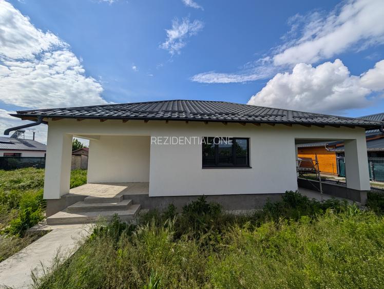Casa cu garaj Lilieci- teren 540m, canalizare, apa, gaz. - 13