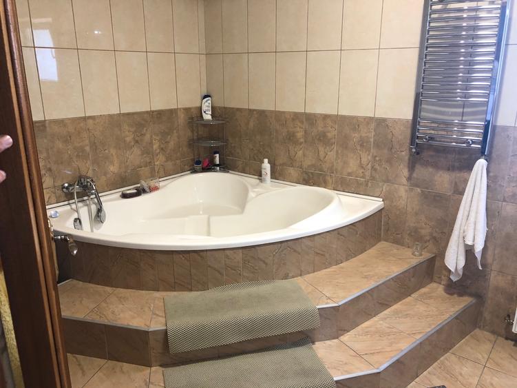 Vila individuala ,Aparatorii Patriei,485 mp teren