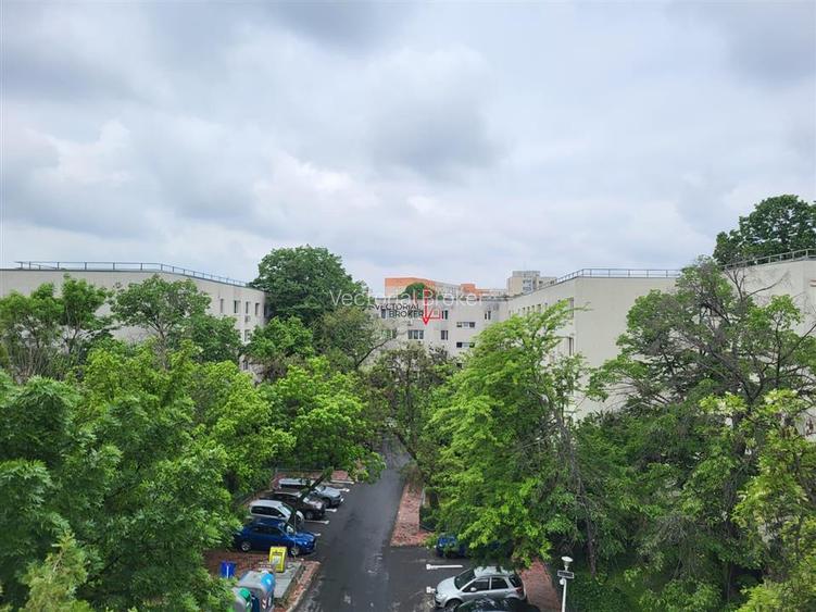 APARTAMENT 3 CAMERE CU VEDERE MIXTA SI LIBERA - 2